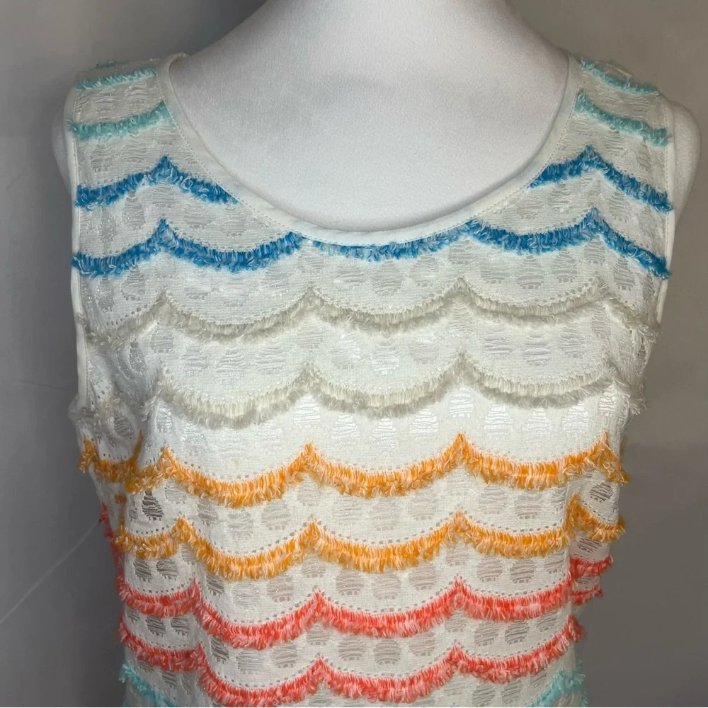 Antonio Melani Sleeveless sheath dress Rainbow scalloped fringe and lace‎ Size 6 - Picture 2 of 8